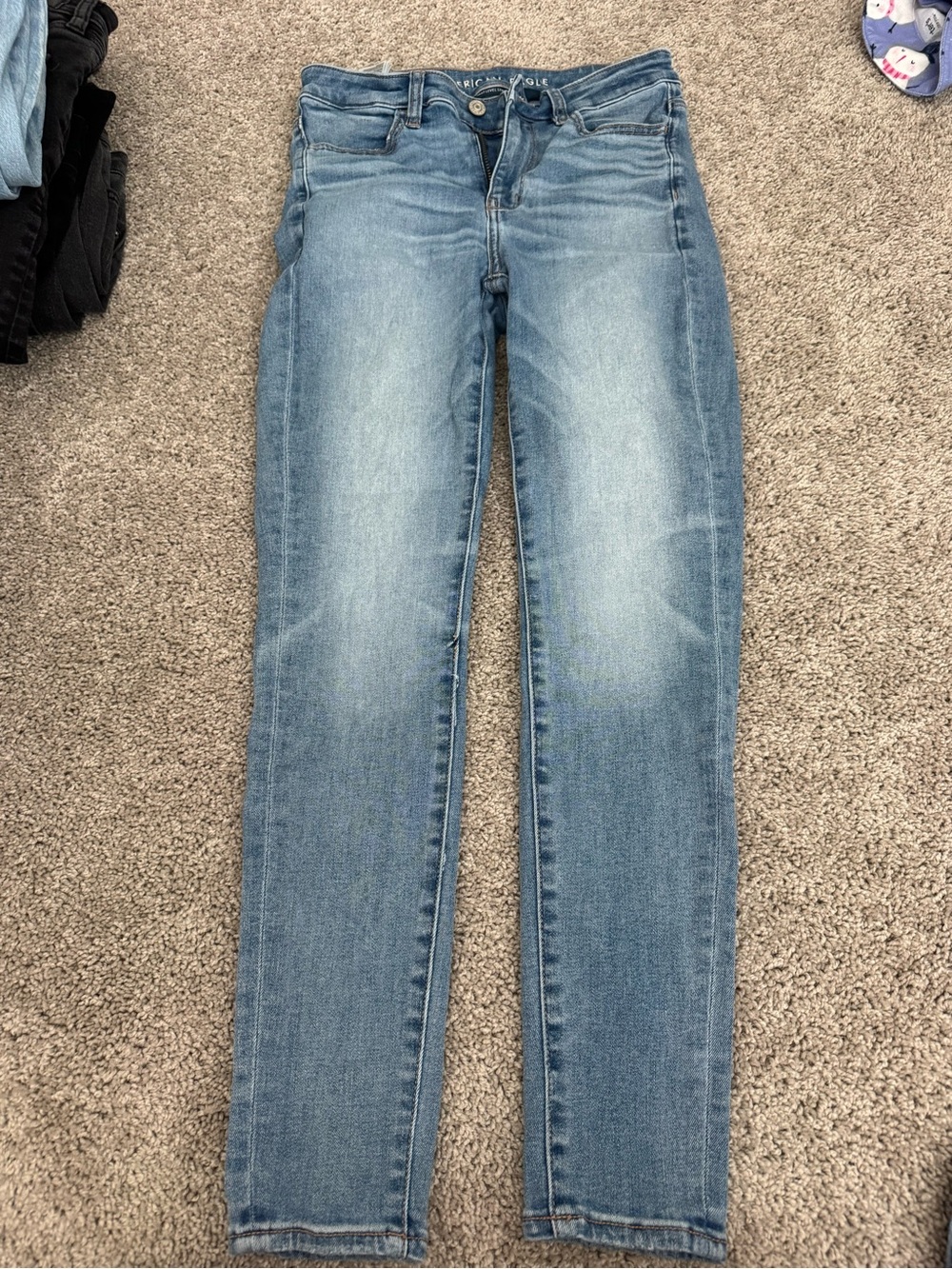 American Eagle Outfitters Light Wash Skinny Jeans